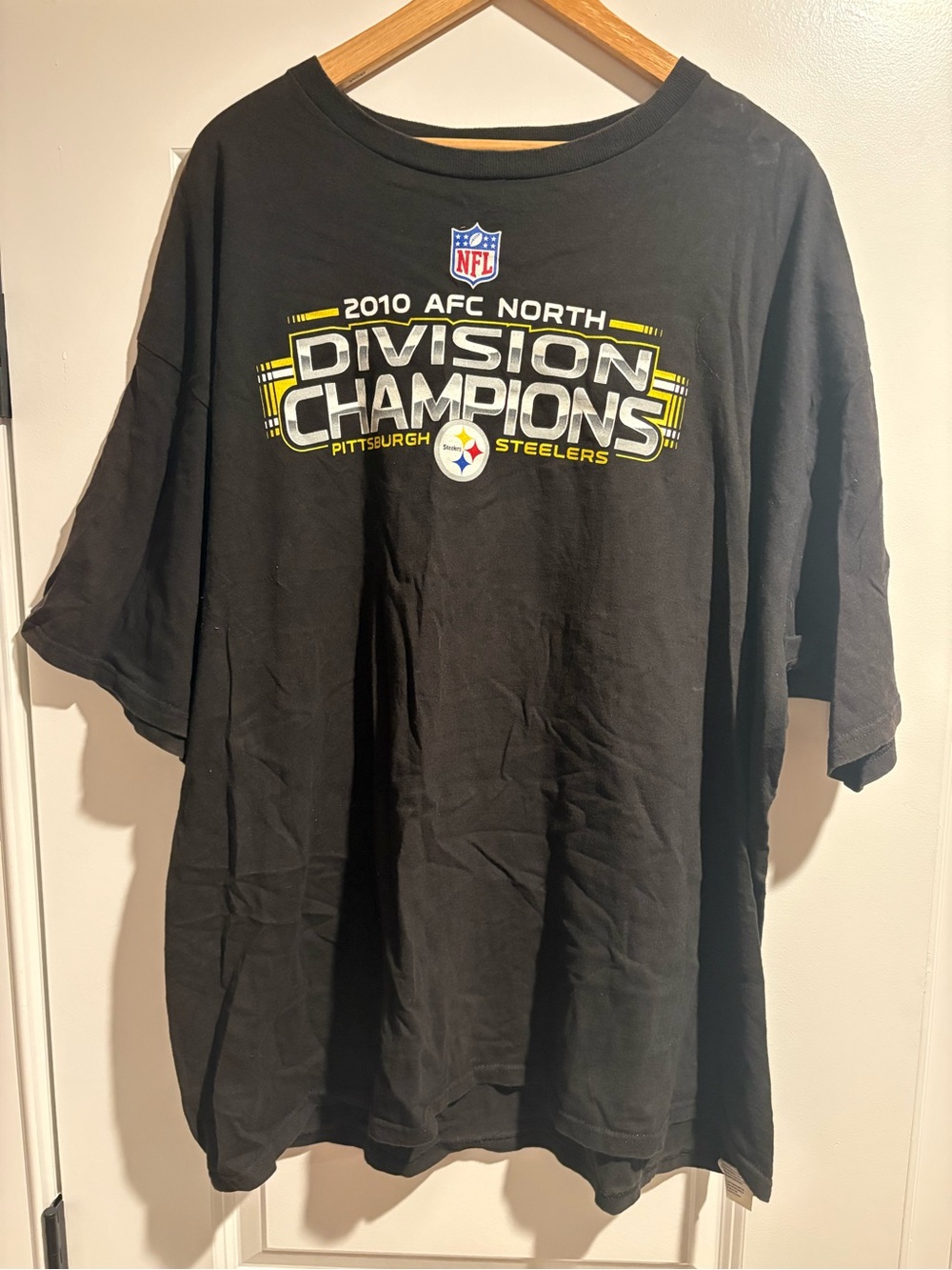 NFL Team Apparel Pittsburgh Steelers 2010 AFC North Champs T-Shirt Black 2XL